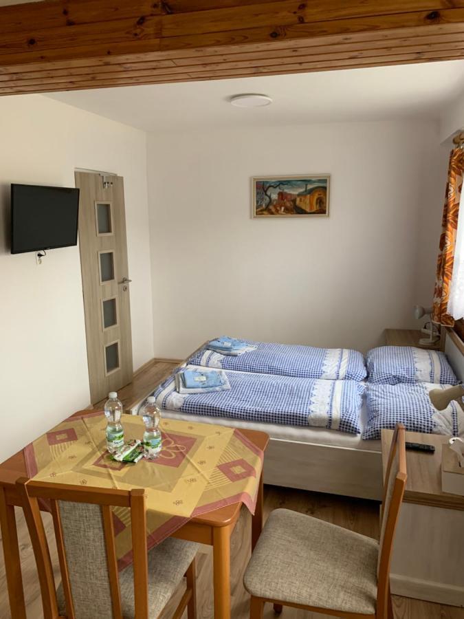 Privat Zelezny Brod Daire Dış mekan fotoğraf